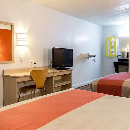 Motel 6 Little Rock North Норт-Литл-Рок Экстерьер фото